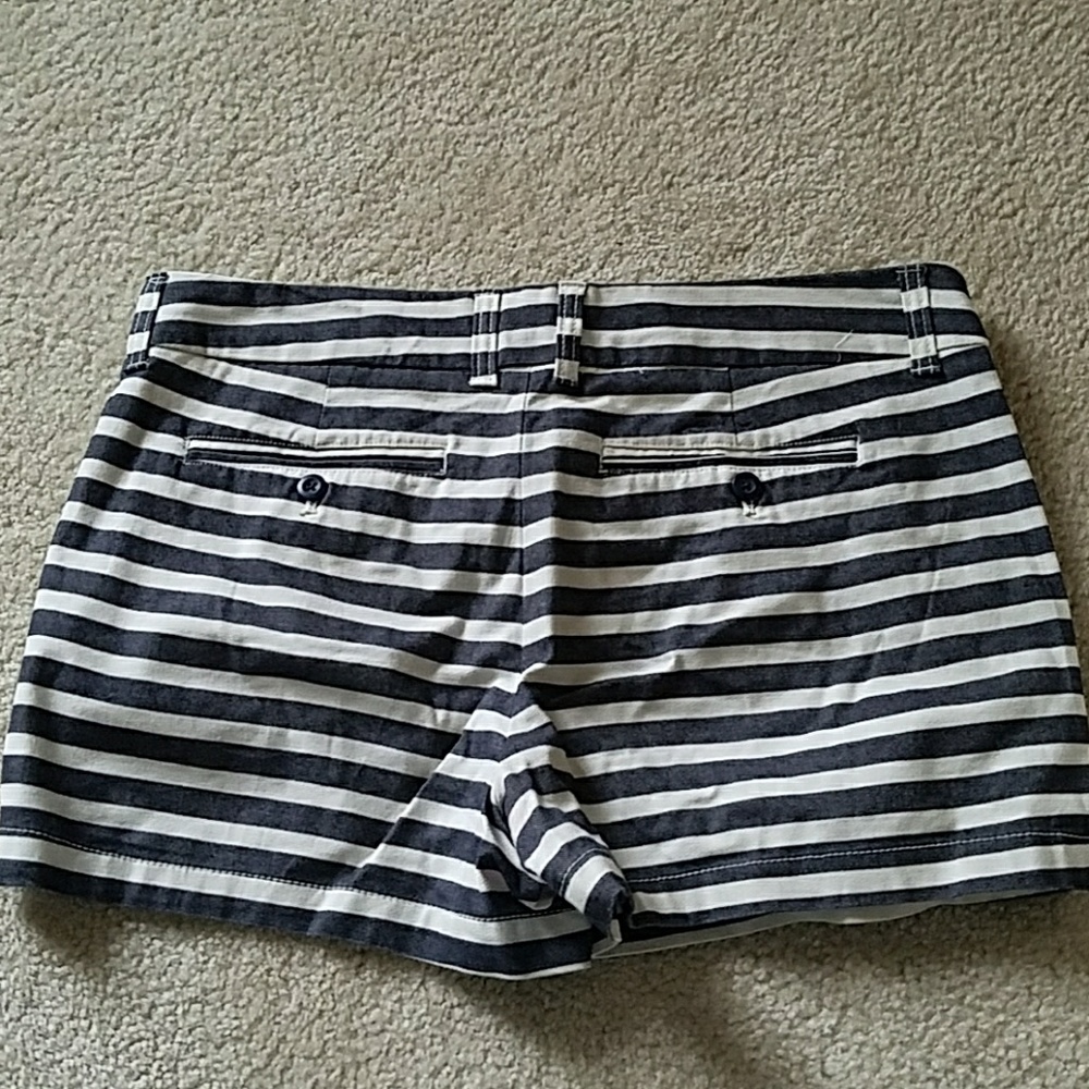 Gap shorts - Final price!!! - Picture 3 of 5